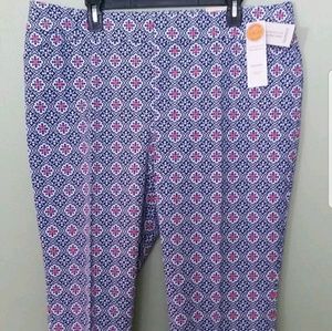 New Charter Club woman size 18W blue capri pants